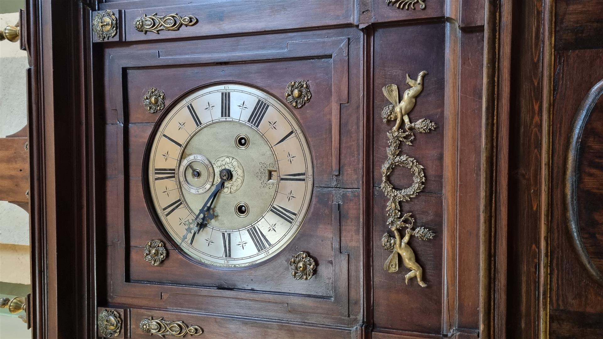 Restauración de un reloj inglés finales Siglo XVII, con toques de horas y 30 días de cuerda