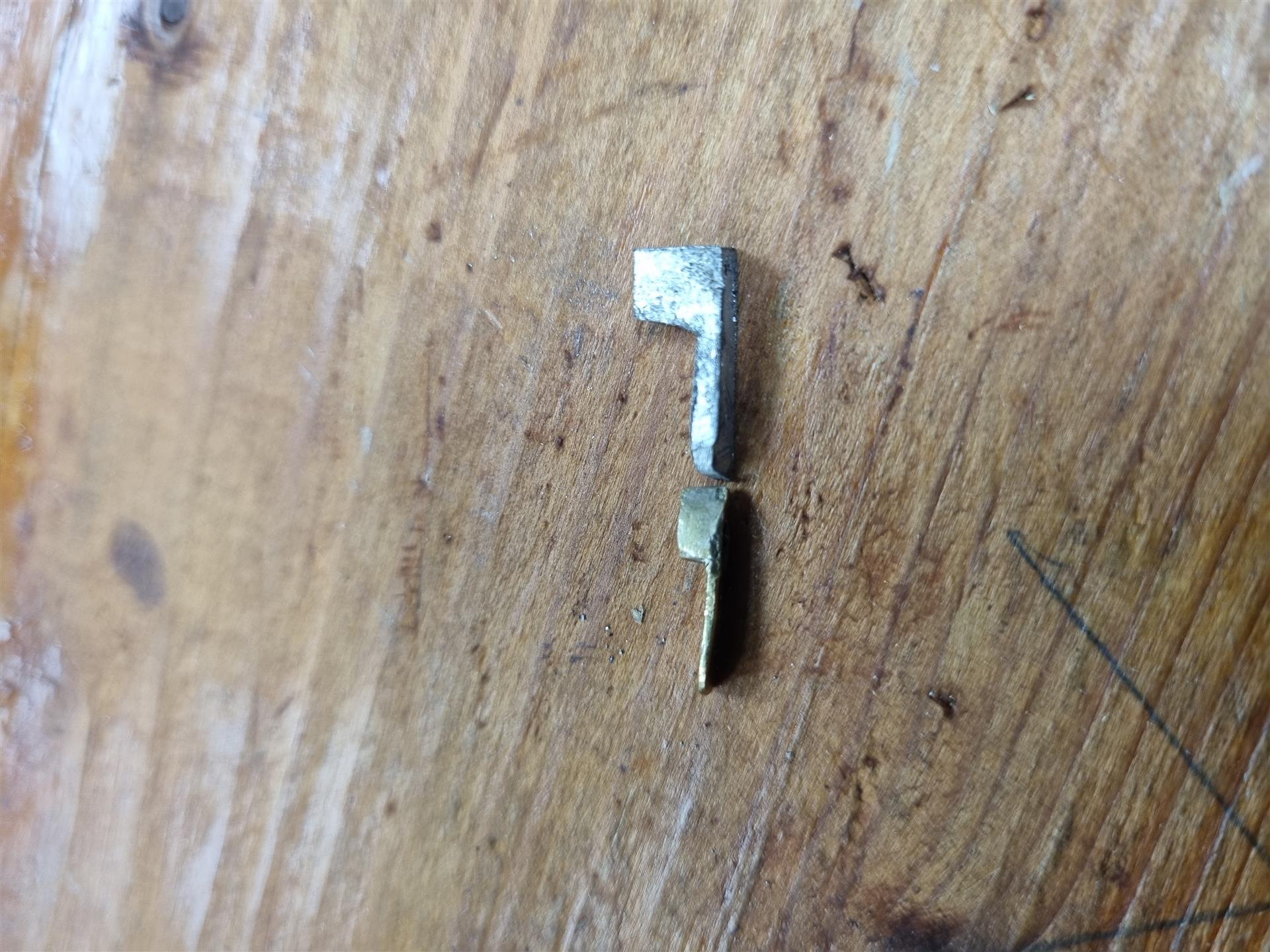 Fabricación de la Uña de conteo de un reloj Inglés