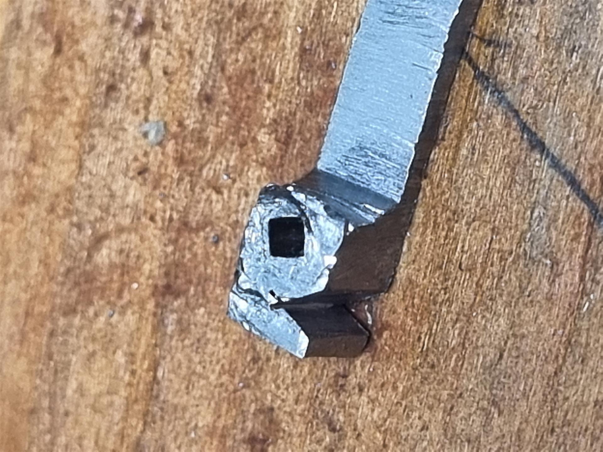 Fabricación de la Uña de conteo de un reloj Inglés